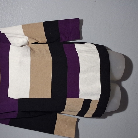 Carol Rose Colorblock Blouse - Purple, Black, White, Tan. Size PL - Picture 3 of 5